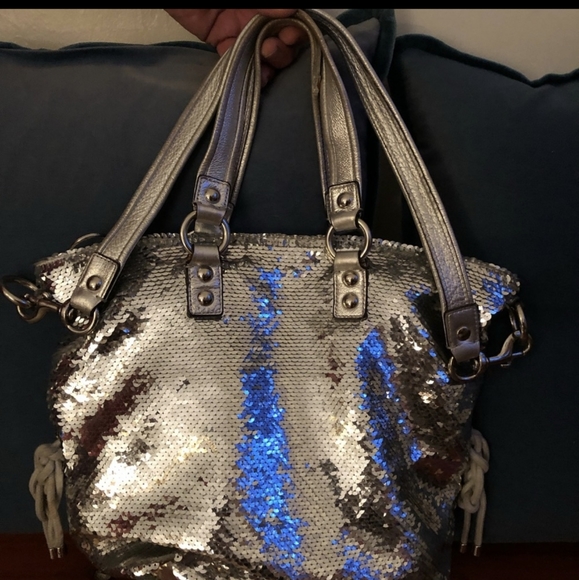 Coach Silver sequence purse - Picture 4 of 5